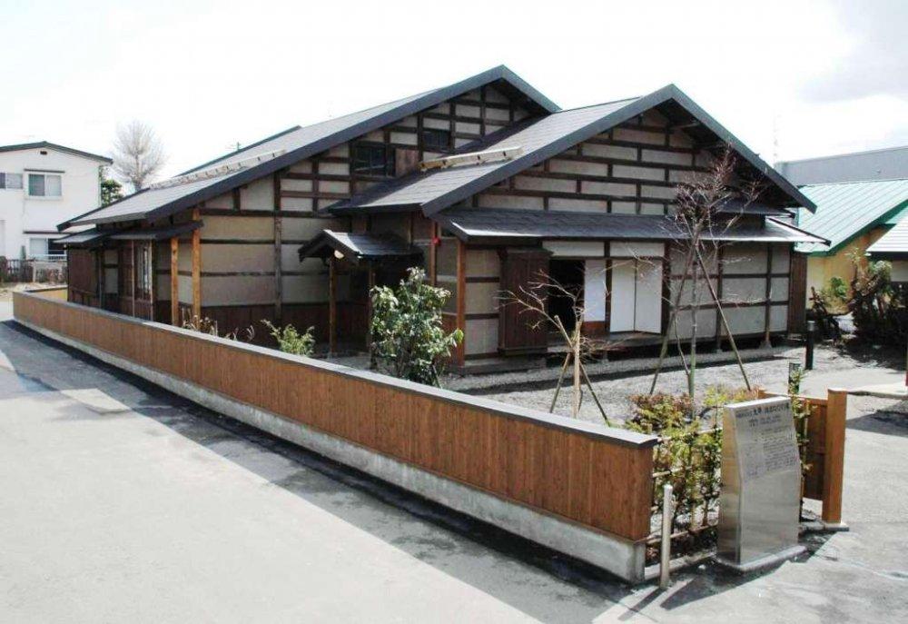 旧藤田家住宅(太宰治まなびの家)01