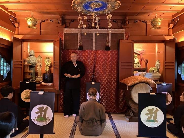 護国山観音院「久渡寺」で寺院修行体験